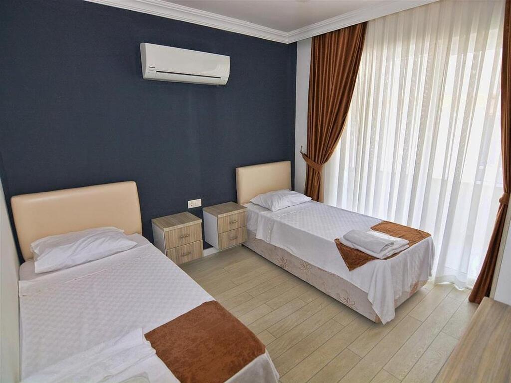 Airport Guelluek Otel Milas 외부 사진